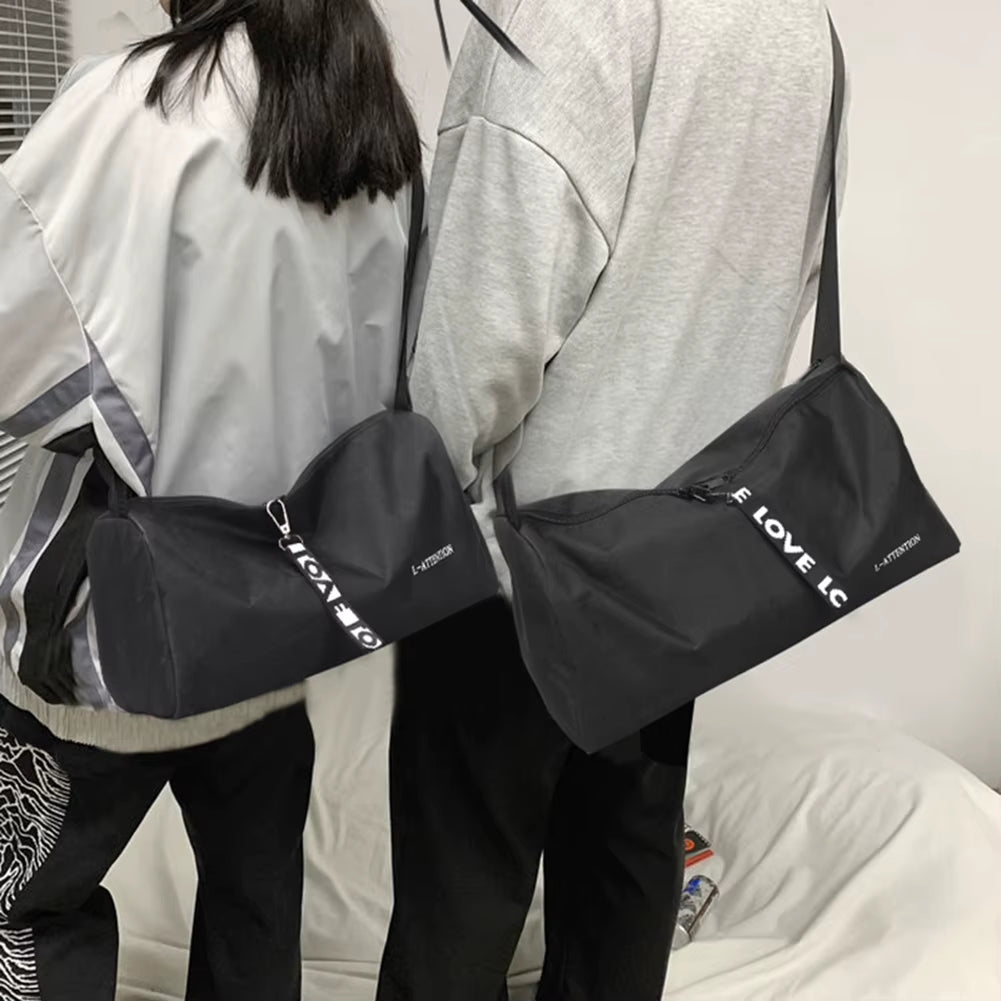Professional Outdoor Waterproof Gym Bag for Men and Women with Large Capacity and Separate Shoe Compartment - Ideal for Fitness and Travel